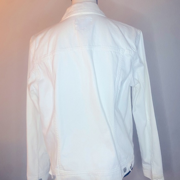 Old Navy White Distressed Jean Jacket - Picture 2 of 11
